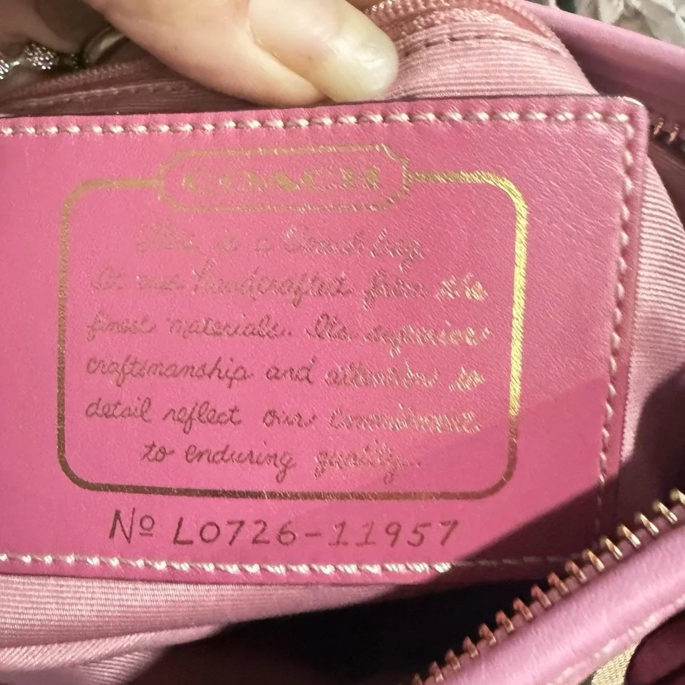 Vtg Coach Zoe Signature Baby Pink Tan Hobo Bag jacquard canvas leather Purse